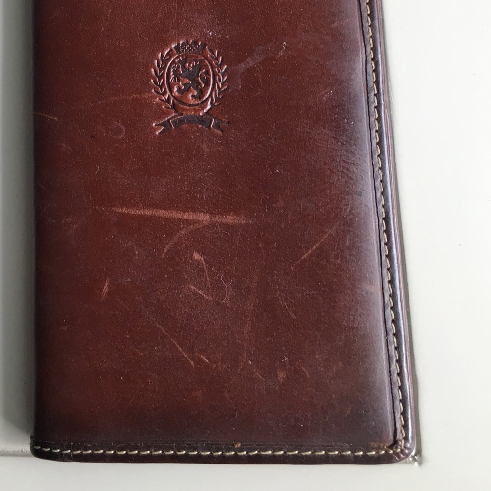 Tommy Hilger leather wallet